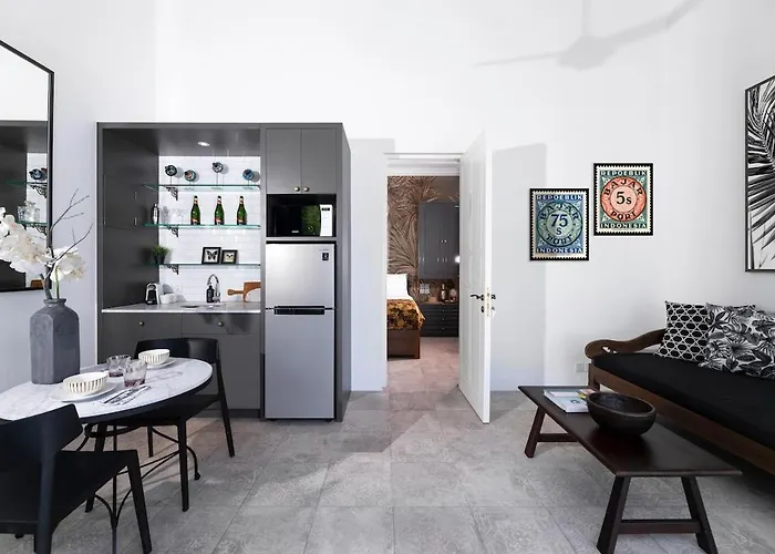 Abby - Location Near Potato Head, Walk Everywhere! Villa